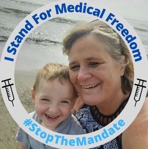 Meet your Posher, Candi